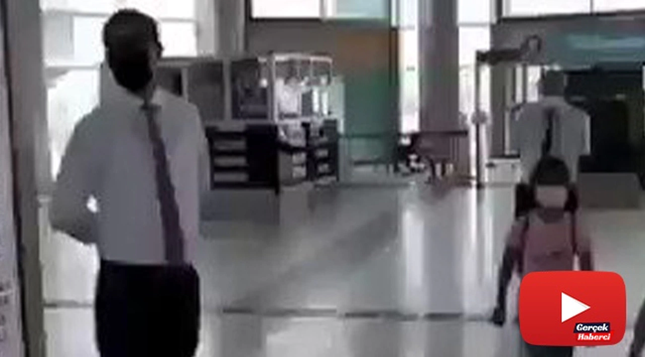 Bakan Koca: Sağlık personelimiz mizahi bir tavırla aşıya davet ediyordu, soruşturulmasını gerektiren bir durum yok