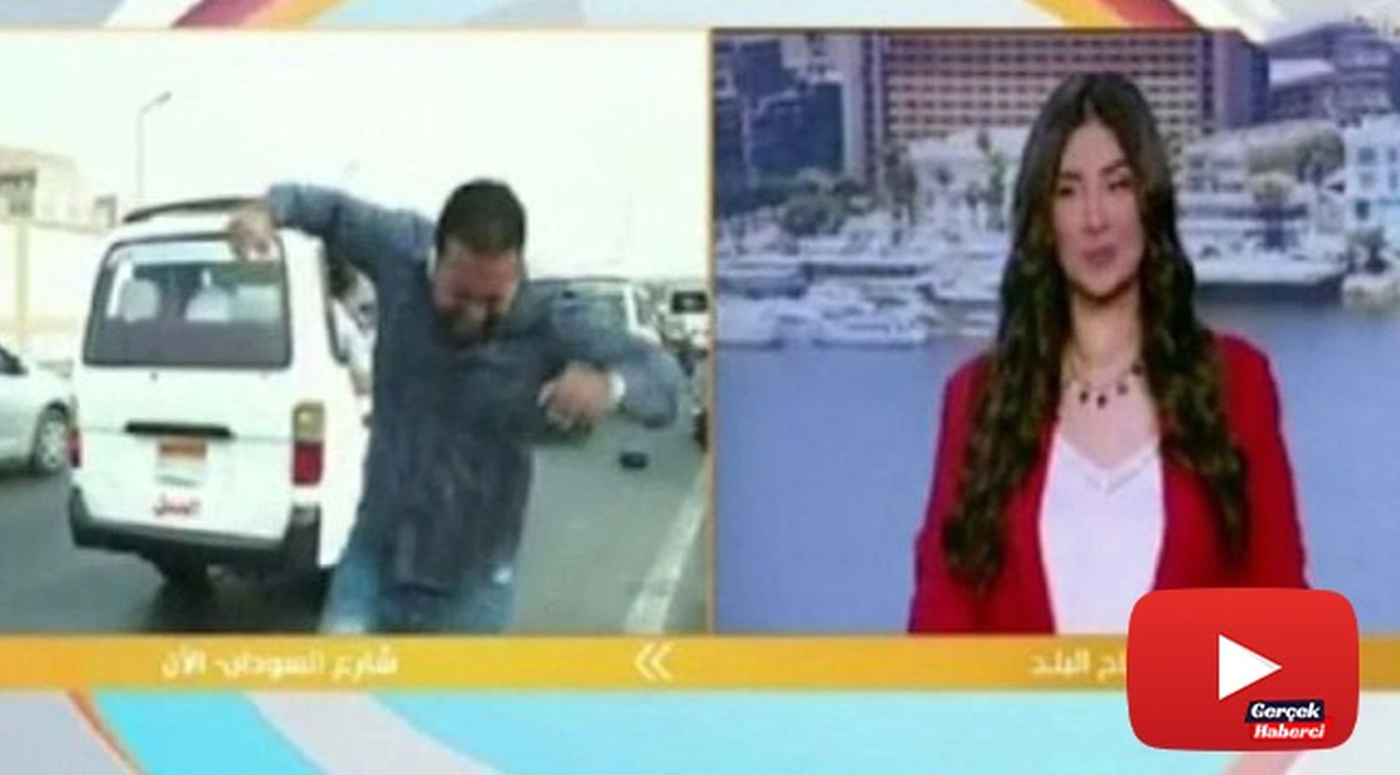 Canlı yayındaki muhabire motosiklet çarptı