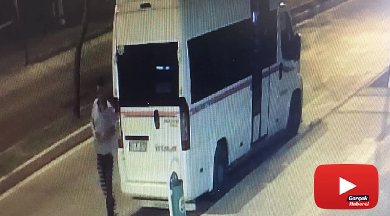 Dolmuşla gelip büfeden 50 bin liralık sigara ve laptop çaldı