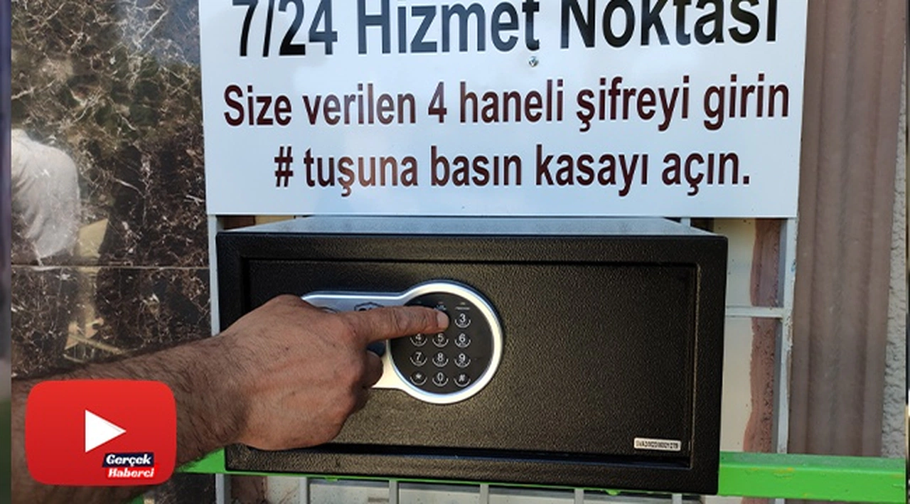 Şifreyi giren kasadan diplomasını alıyor
