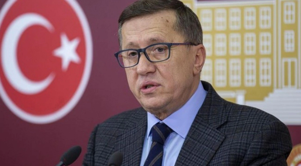 Türkkan'dan Erdoğan'ın sözlerine tepki: İki düşman var; biri FETÖ, biri PKK hangisiyle barışacaklarını göreceğiz