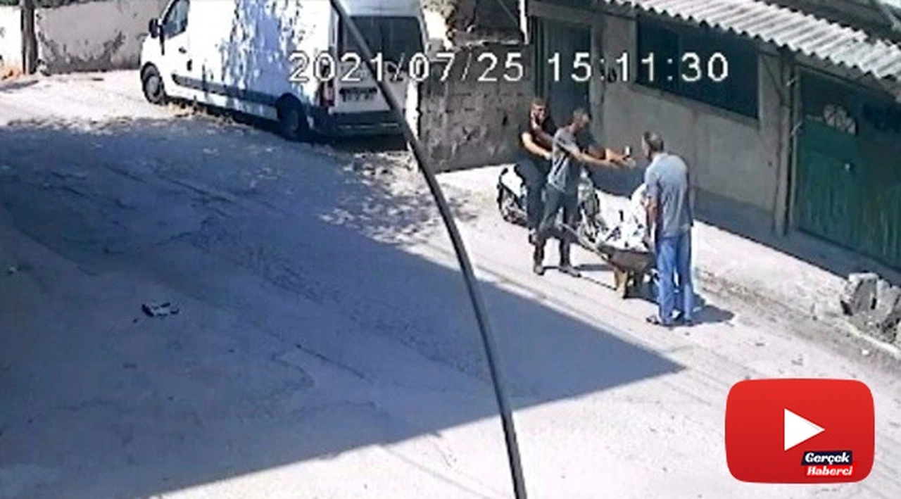 Hırsızlık şüphelisi ile vatandaş arasındaki “Çaldın, çalmadım” tartışması kamerada