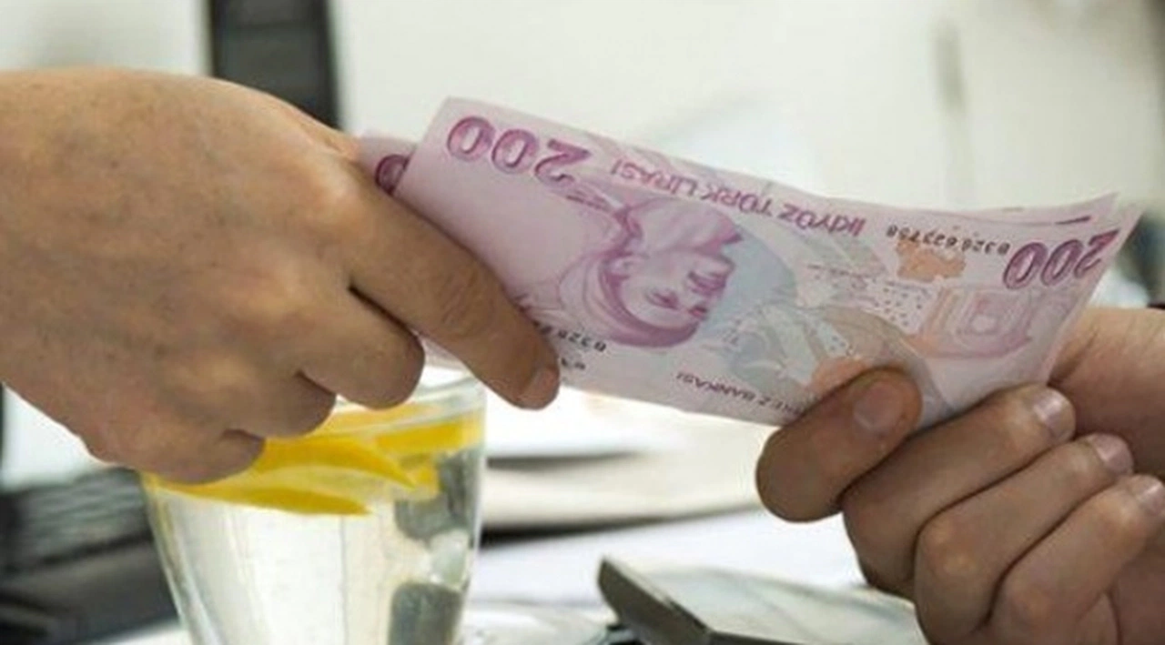 Hükümetin memura zam teklifi belli oldu