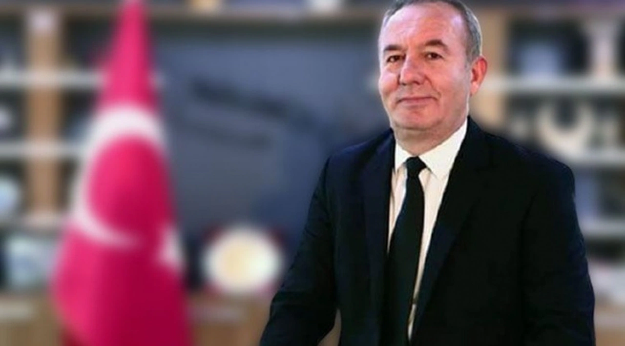 İYİ Partili Şahiner, sığınmacılara: "Namuslarını da vatanları gibi geride bıraktılar"