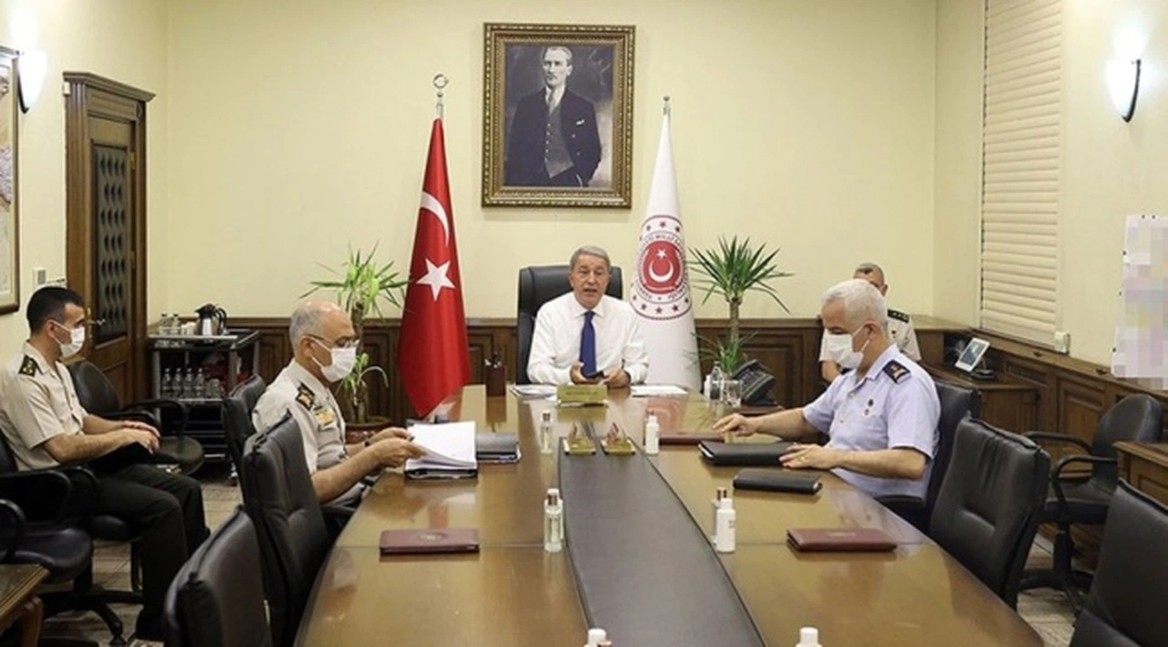 Milli Savunma Bakanlığında 'Afganistan' toplantısı: Her türlü tedbir alındı
