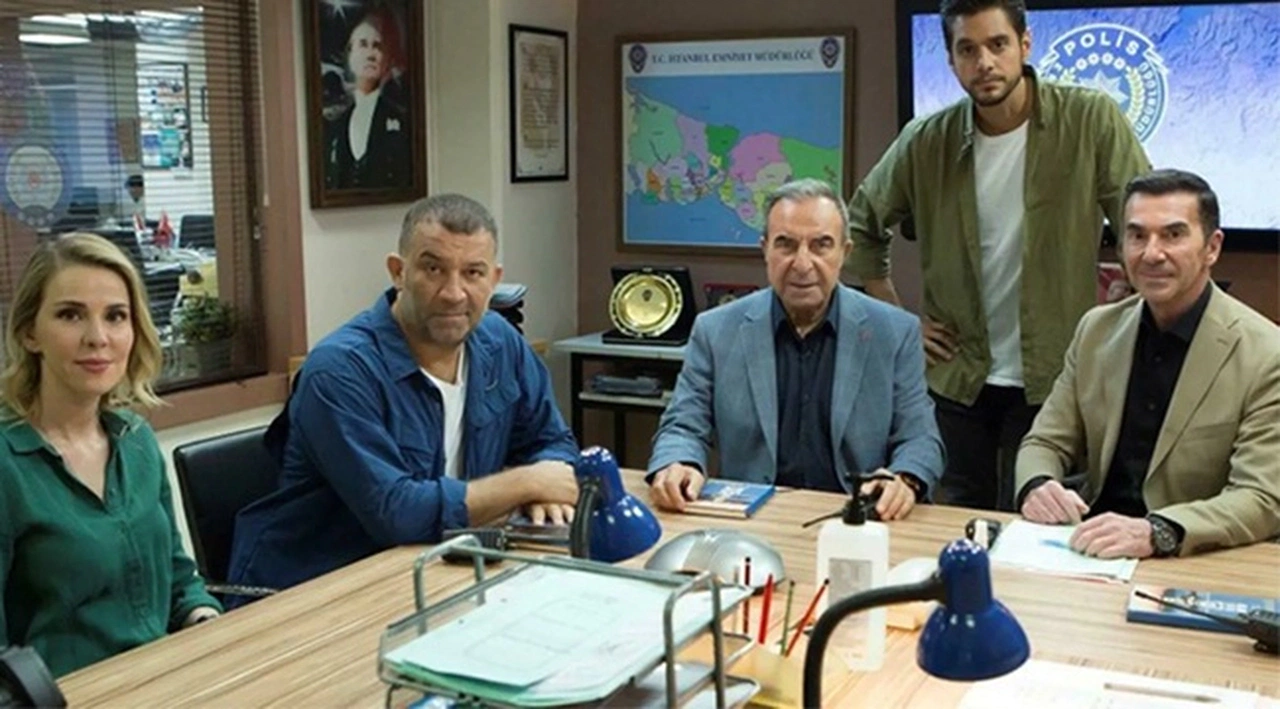 Arka Sokaklar'daki aşı mesajı, sosyal medyada gündem oldu