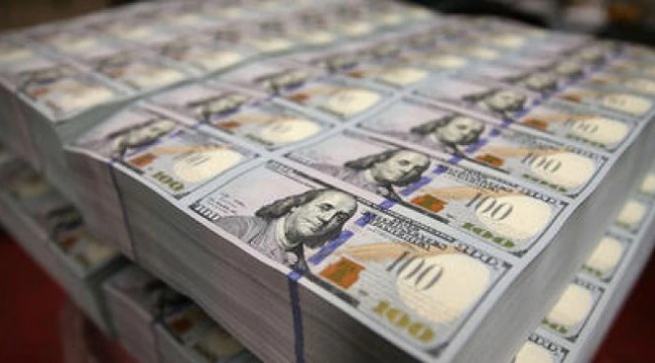 Enflasyon verileri sonrası dolar yükselişe geçti