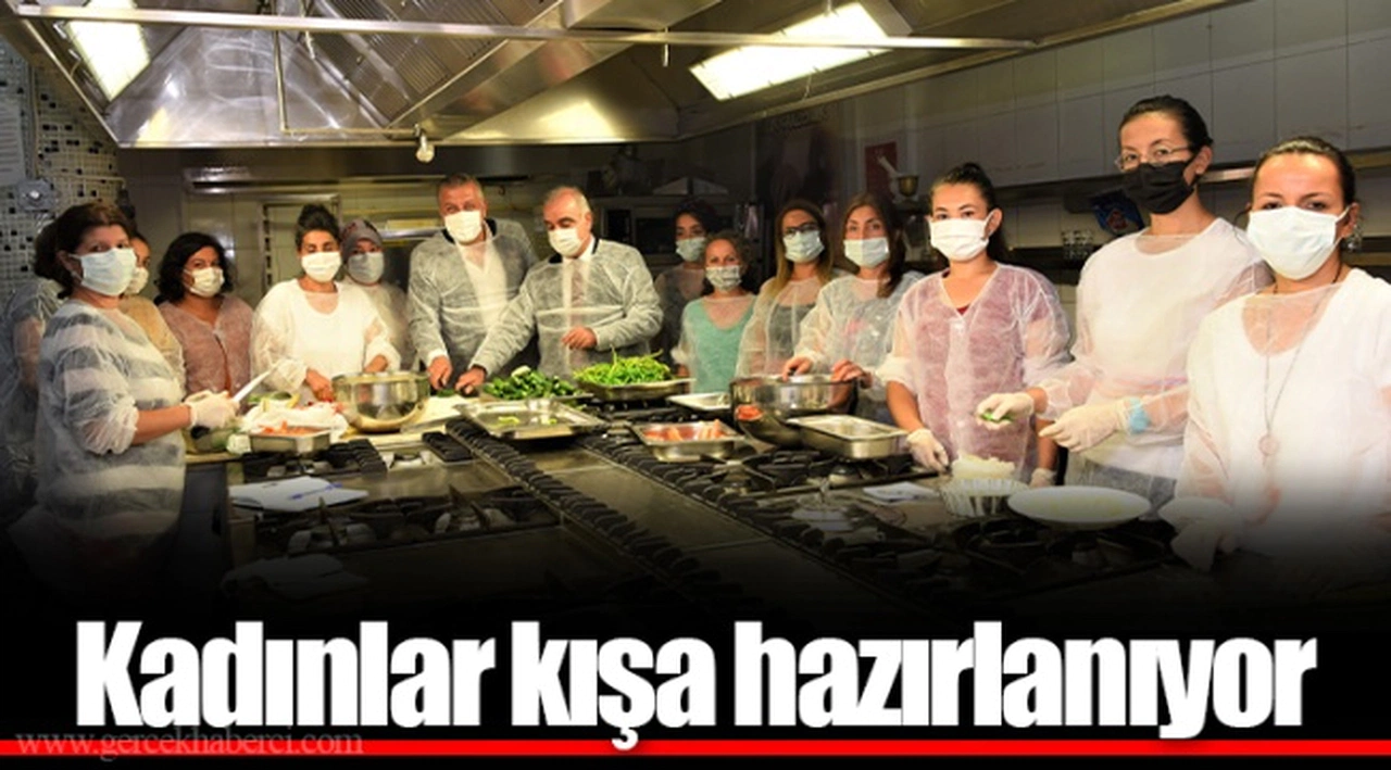 Kadınlar kışa hazırlanıyor