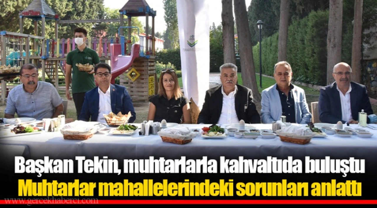 Muhtarlar mahallelerindeki sorunları anlattı