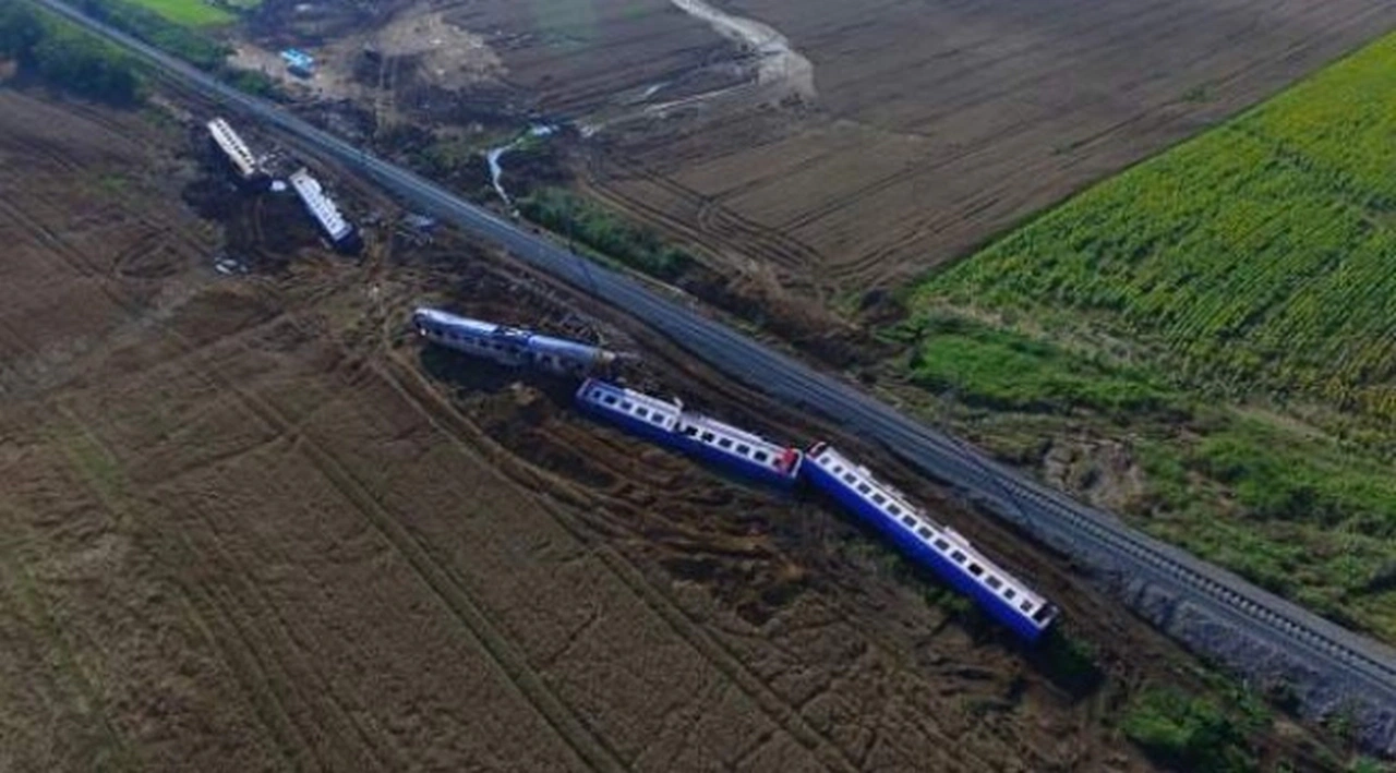 TCDD: Çorlu'daki tren kazasında toplam 21 milyon 370 bin 326,72 TL tazminat ödendi
