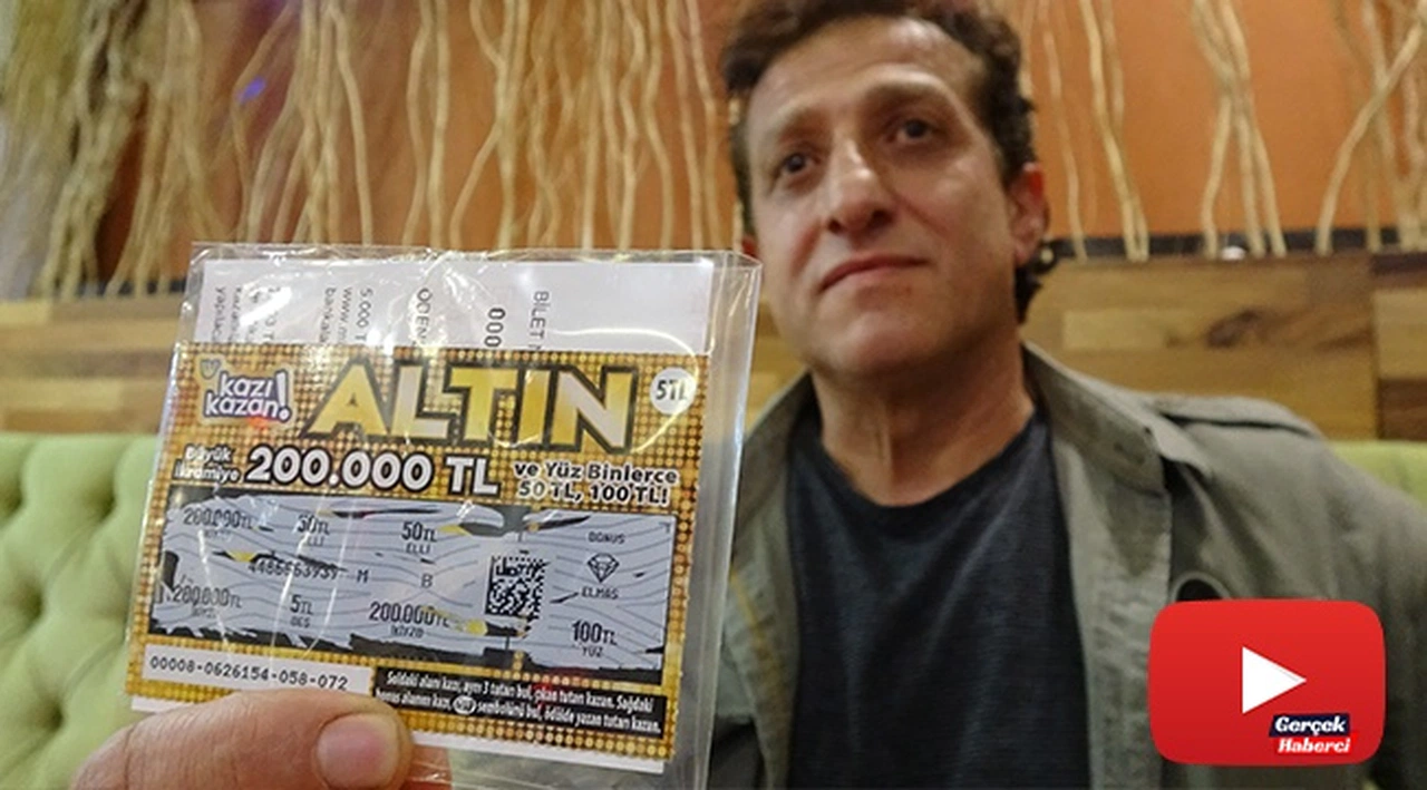 200 bin lirayı çöpe attı, oğlunun dikkati parayı kurtardı