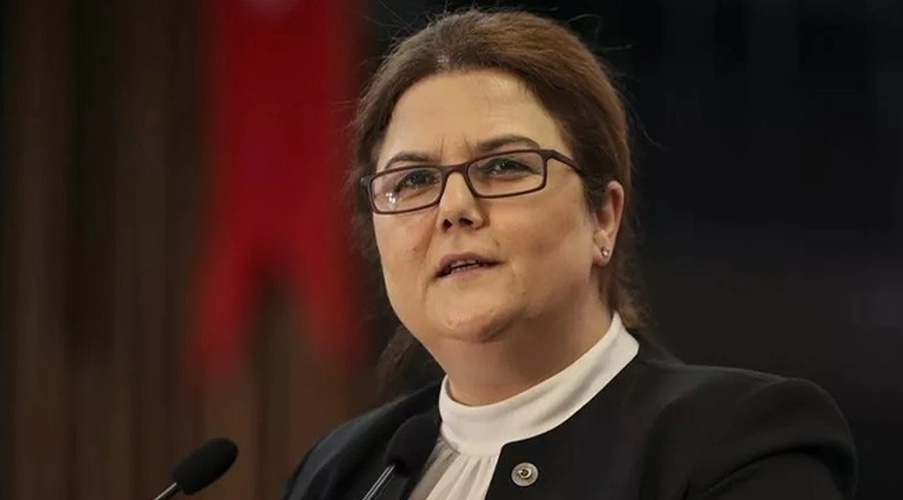 Bakan Yanık: Üniversite öğrencilerimize 1.5 milyon TL destek verdik