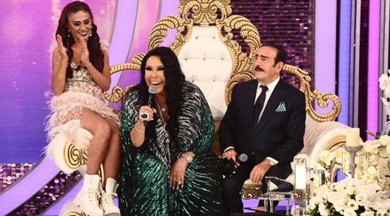 Bülent Ersoy'dan "seni diva değil divan yaparlar" diyen Mustafa Keser'e: Oturduğum koltuk ona battı!