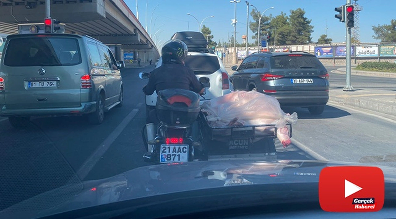 Diyarbakır’da sağlıksız et taşıma görenleri şaşırttı