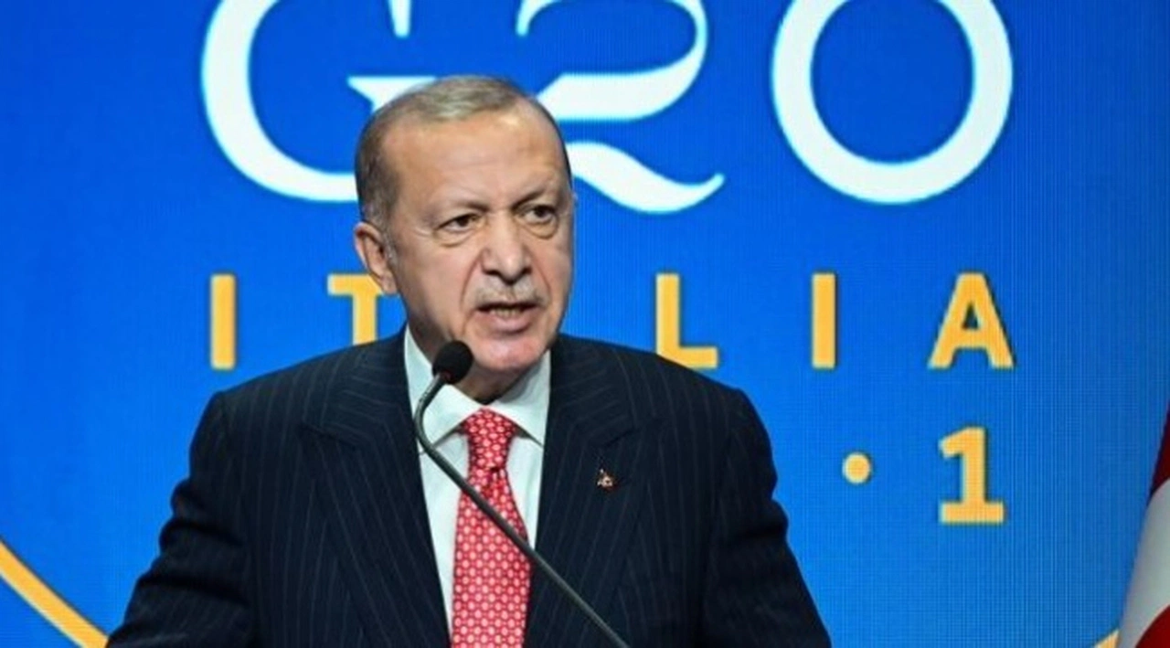 Erdoğan: Yeni F-16'ların modernizasyonu ve yeni alım konusunda Biden'ın olumlu yaklaşımını gördüm