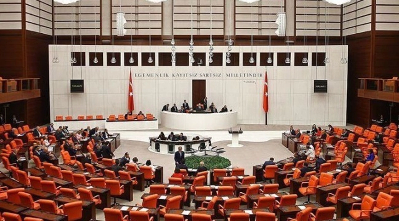 Vergi kanunlarına ilişkin düzenleme içeren teklif Plan ve Bütçe Komisyonunda kabul edildi