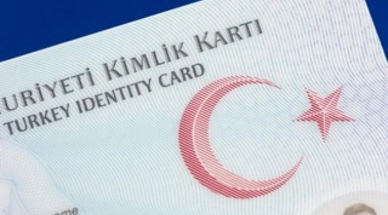 E-imzalar bir ay içinde kimlik kartına yüklenmeye başlıyor