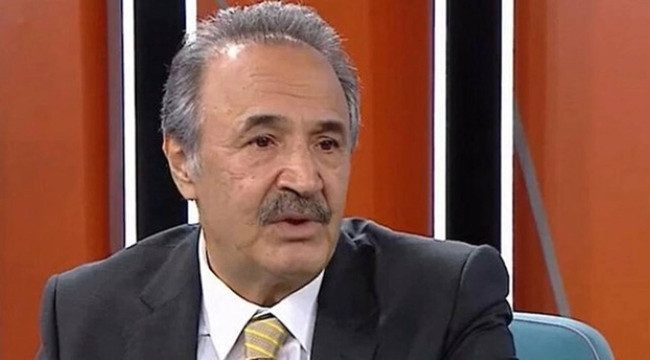 Eski CHP milletvekili Mehmet Sevigen, partisinden ihraç edildi