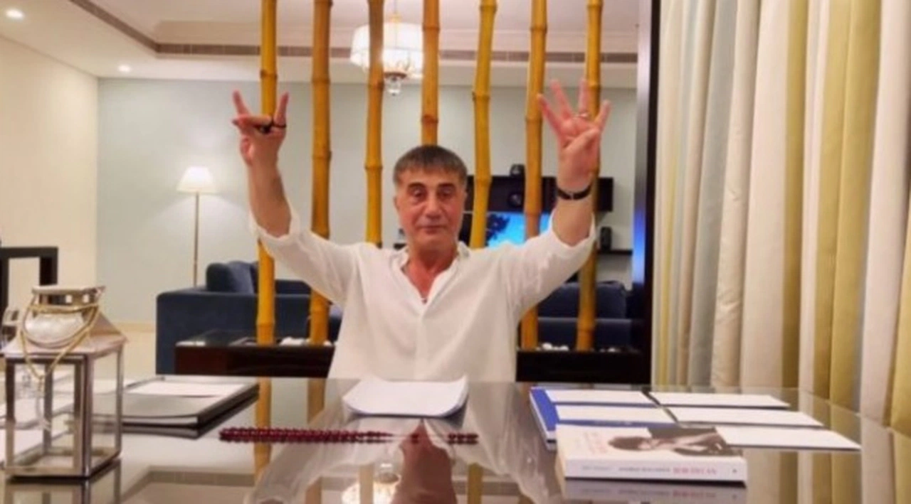 Sedat Peker’den Soylu’ya: Metruk binalara değil lüks otellere bakın
