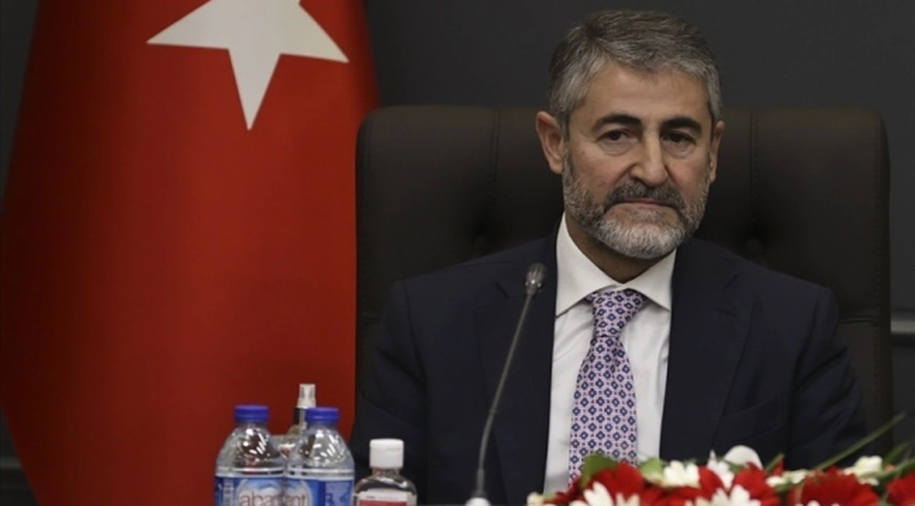 Bakan Nebati 'Dövize endeksli TL mevduat sistemi'nin ayrıntıları için saat verdi!