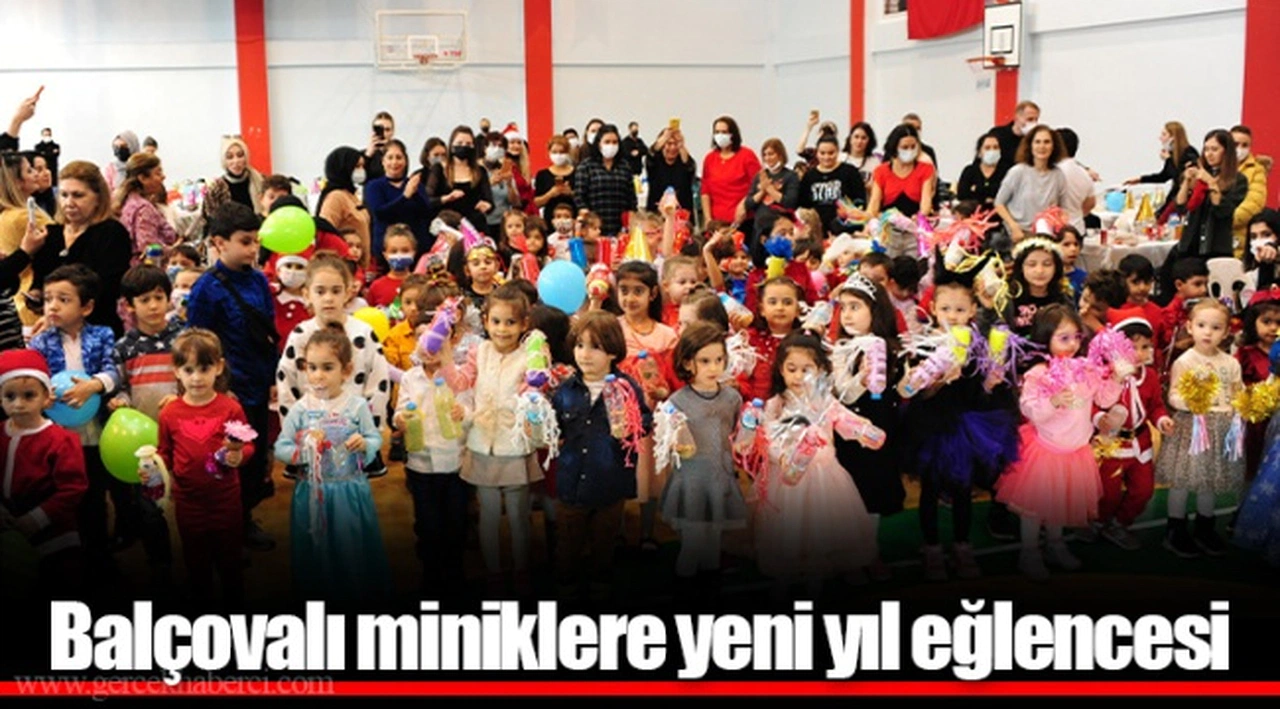 Balçovalı miniklere yeni yıl eğlencesi