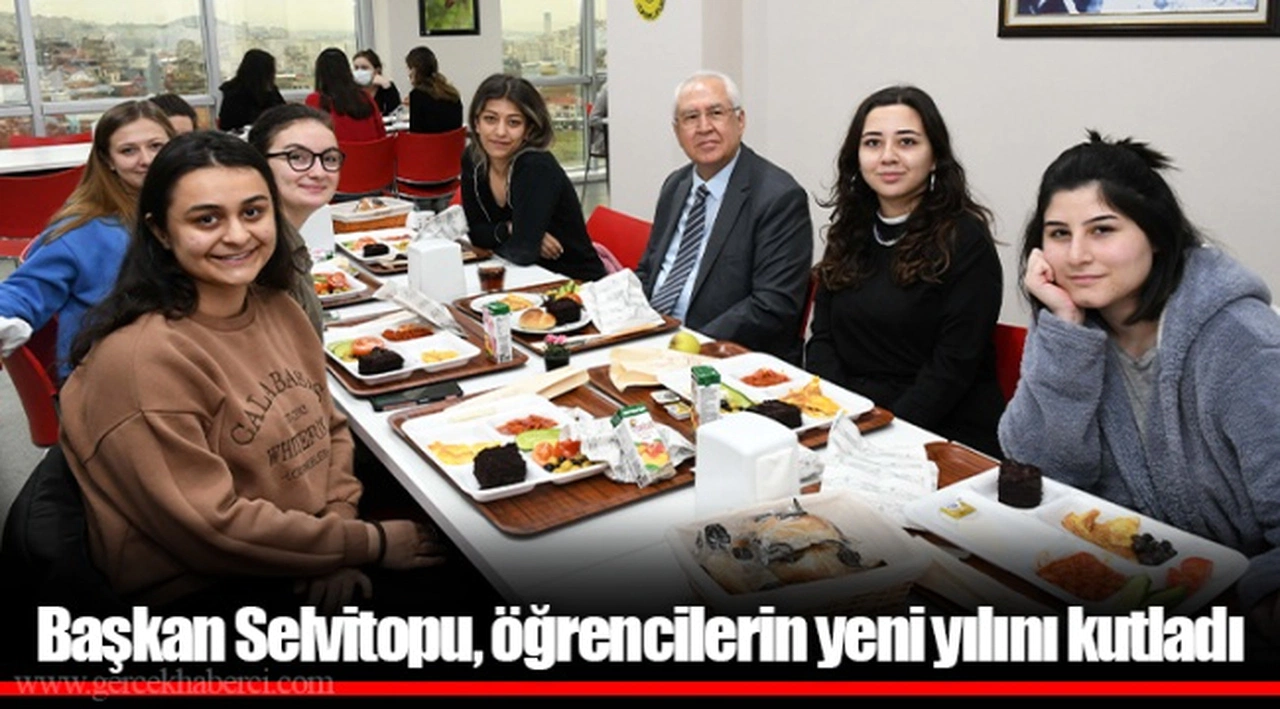 Başkan Selvitopu, öğrencilerin yeni yılını kutladı