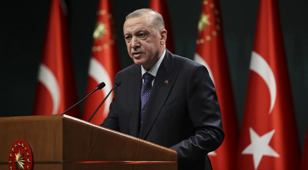 Erdoğan: Neymiş efendim faizleri düşürüyormuşuz benden başka bir şey beklemeyin. Bir Müslüman olarak naslar neyi gerektiriyorsa onu yapmaya devam edeceğim