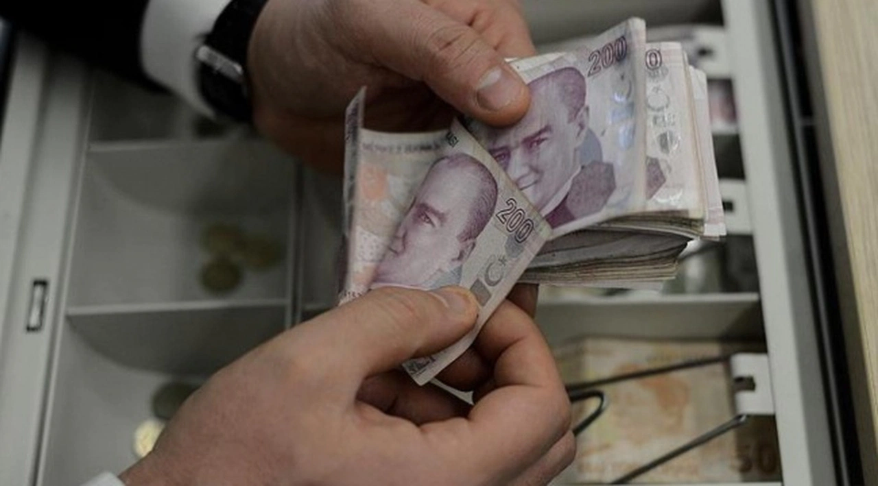 Kur korumalı mevduatın esasları belirlendi: Faize 3 puanlık sınırlama getirildi, alt ve üst limit yok