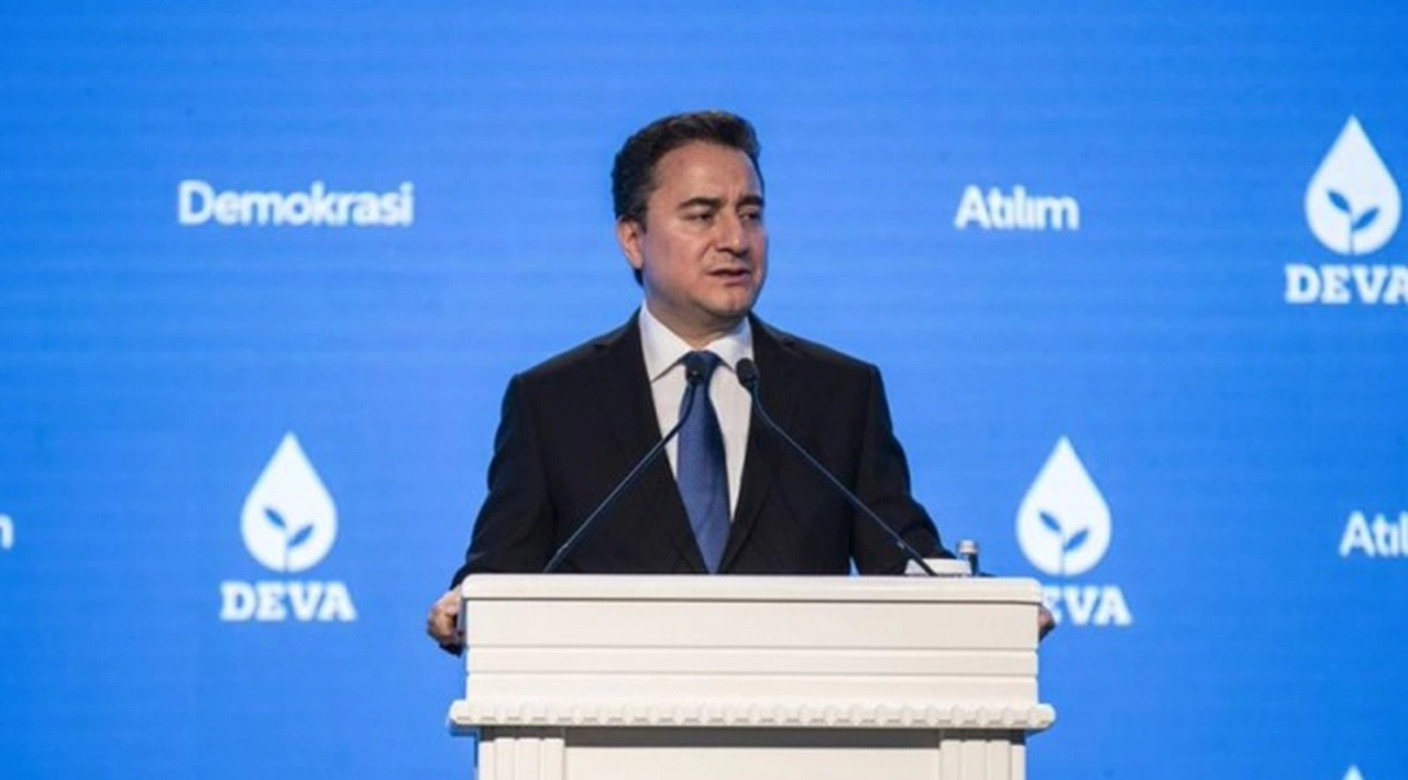 Babacan: Ağızlarıyla kuş tutsalar enflasyonu düşüremeyecekler