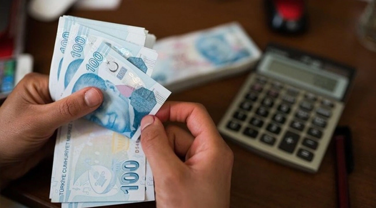 Banka kredisinde 'hayat sigortası' kararı: Babalarının ölümü sonrası krediyi ödeyen kardeşler, parayı faiziyle geri alacak