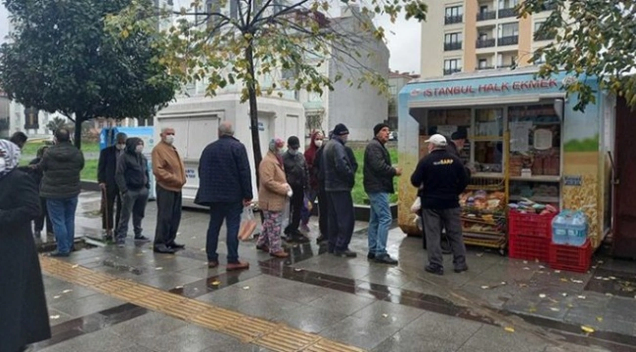 Geçen ay 1.2 milyondu: Halk Ekmek’te günlük talep 2 milyona yaklaştı