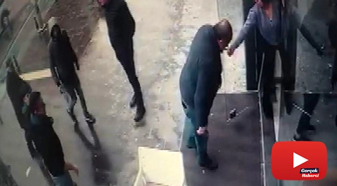 Kiraya döviz zammı isteyen iş yeri sahibi kliniği bastı, avukatı darp etti