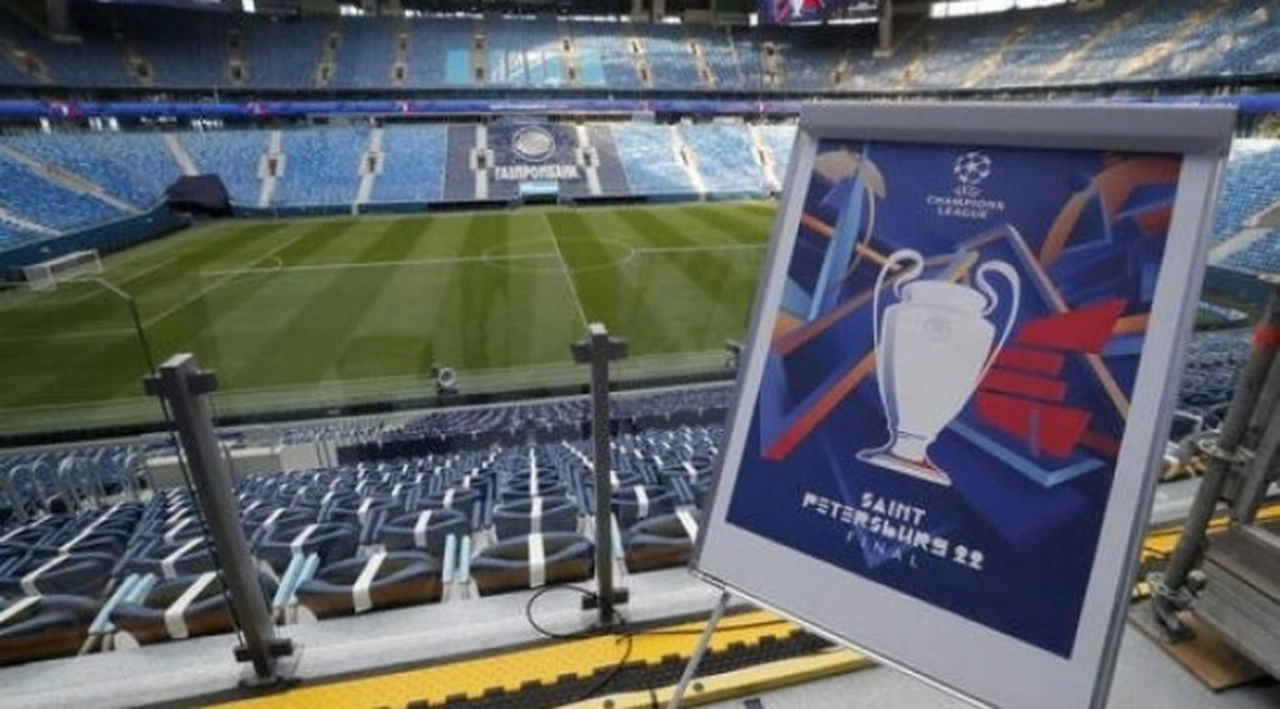 2022 UEFA Şampiyonlar Ligi Finali Rusya'dan alındı