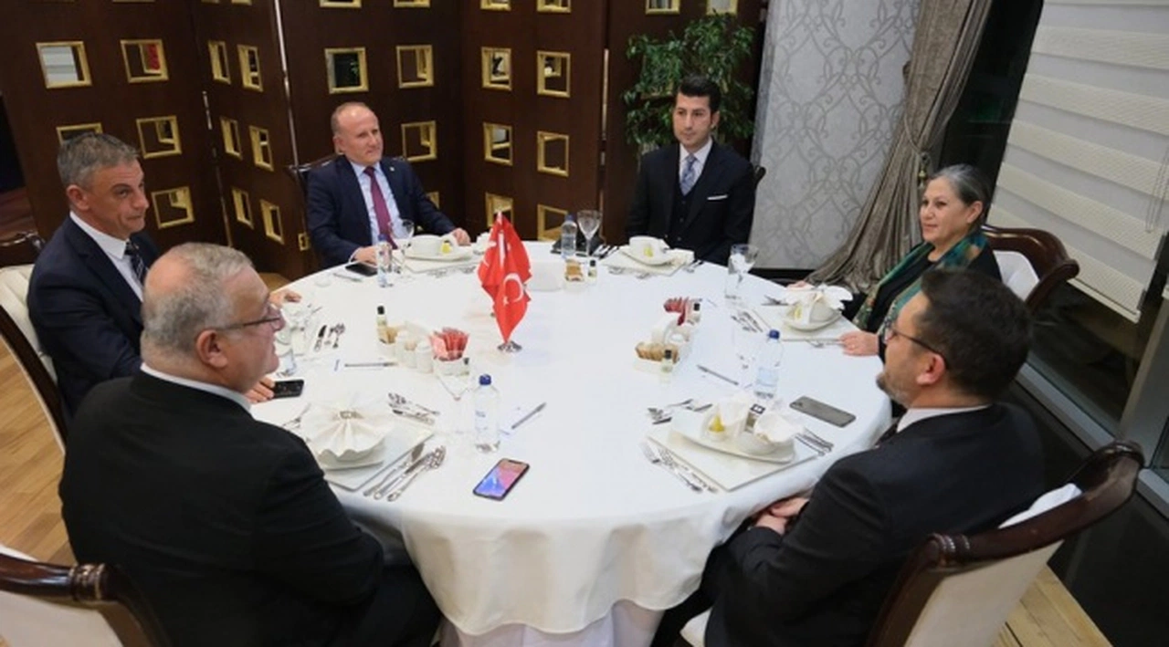 6 muhalefet partisinin Ankara İl Başkanları bir araya geldi