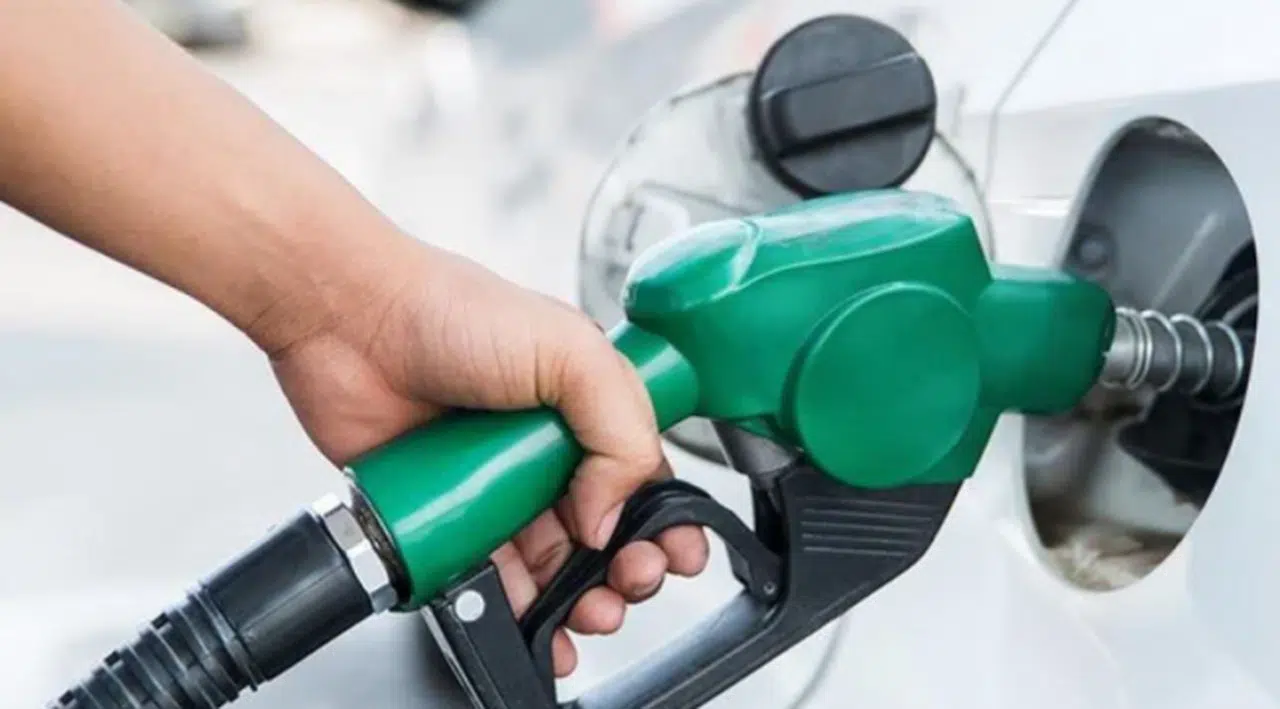 Benzin ve motorine zam geliyor