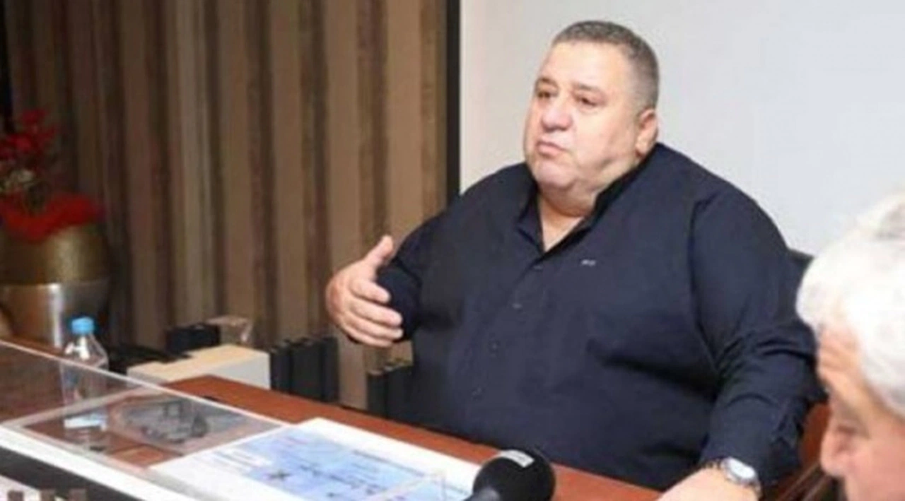 Erk Acarer duyurdu: Sedat Peker'in iddialarıyla gündeme gelen Halil Falyalı silahlı saldırıda yaşamını yitirdi