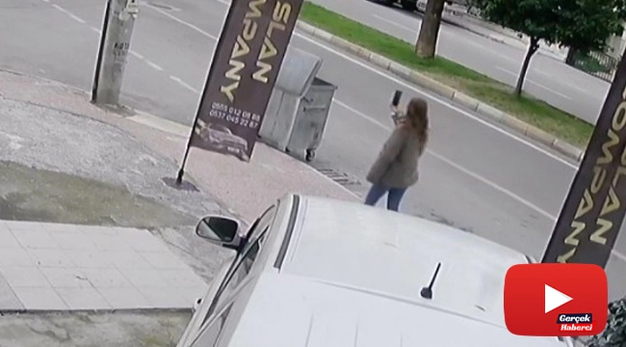 Görüntülü görüşme esnasında kız kapkaça uğradı