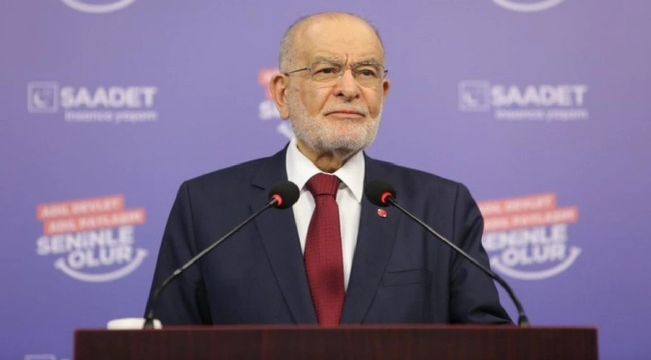 Karamollaoğlu'ndan 'yardım' tepkisi: Ne dediğinin farkında mısın gafil