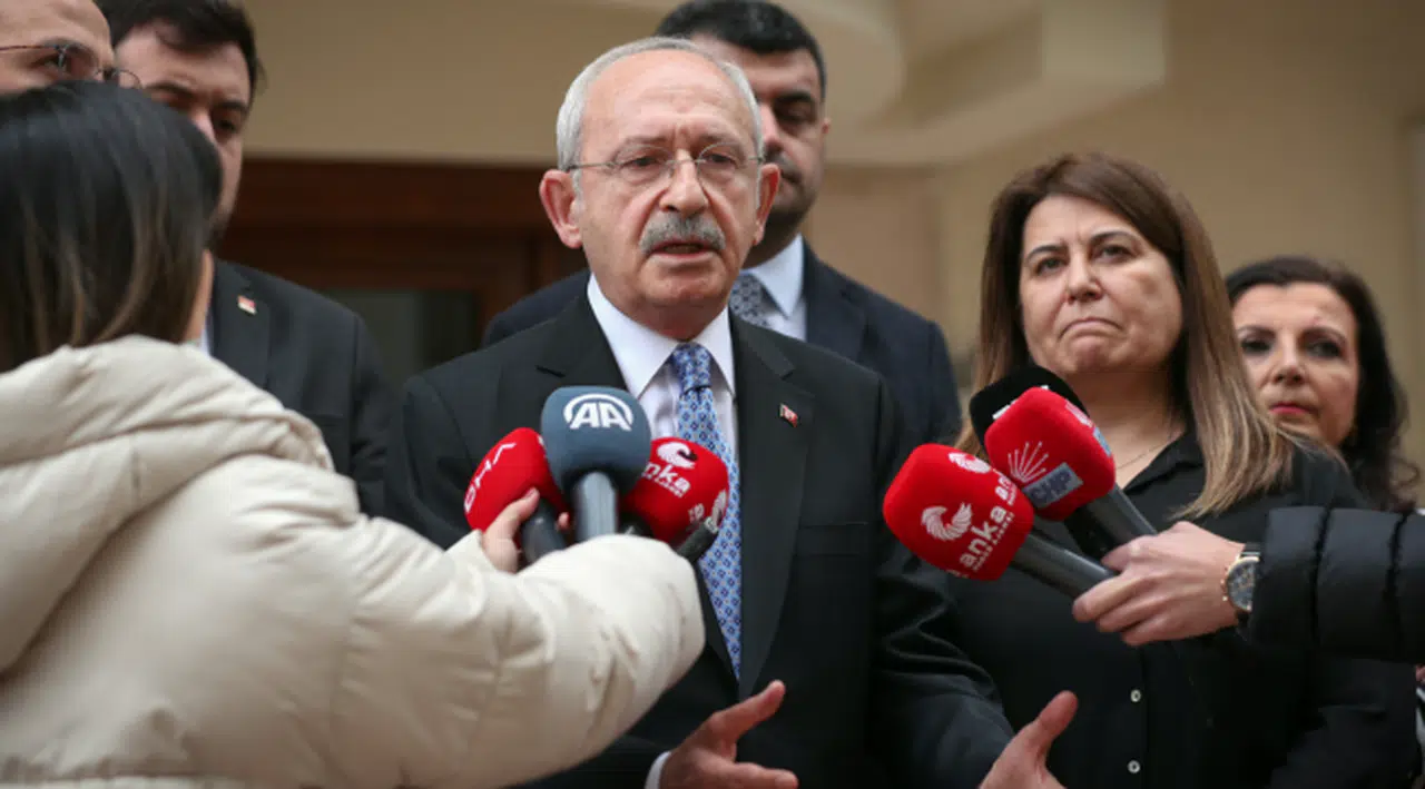 Kılıçdaroğlu, Yarbay Ali Tatar'ın eşi Nilüfer Tatar'ı ziyaret etti: Devletimizin askerimizle helalleşmesi lazım