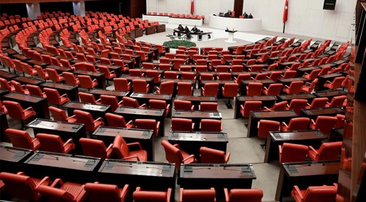 Seçim Kanunu teklifinin TBMM’ye sunulmadığı ortaya çıktı