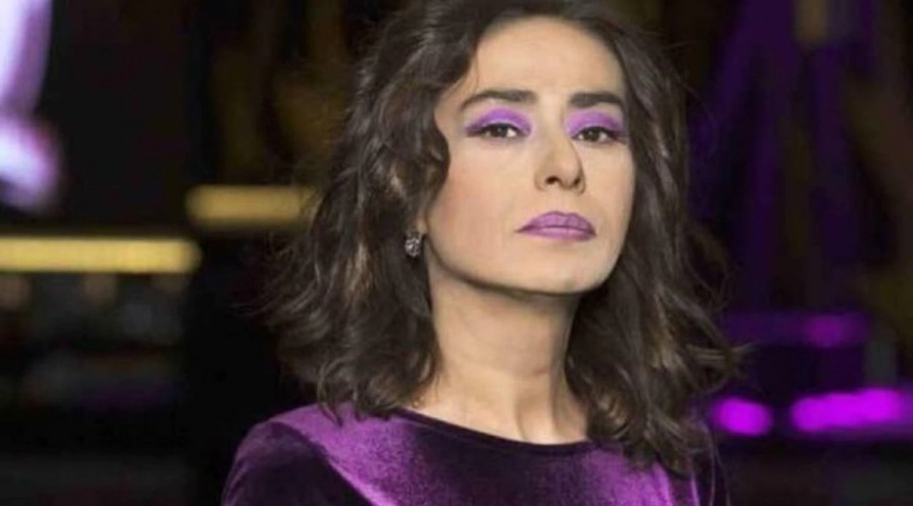 Yıldız Tilbe’den tepki çeken paylaşım: Saldırgan köpeklere zehirli et verin, gebersinler