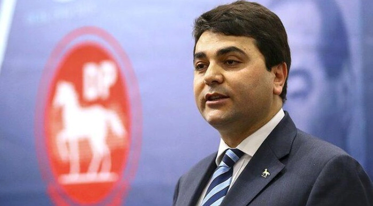 İstifa eden vekiller beraber hareket ediyor: Yeni bir parti mi kuruluyor?