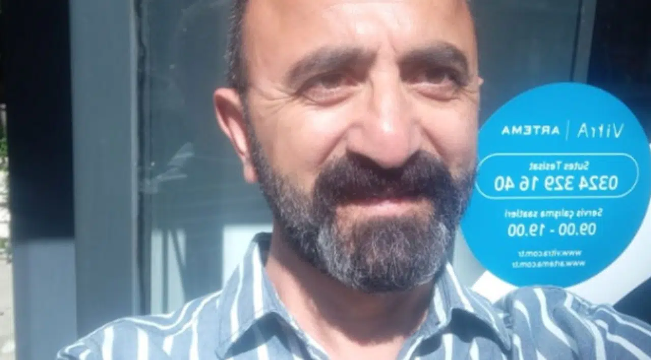 Öğrencilerle Kürtçe ve Arapça konuşan öğretmen sürgün edildi