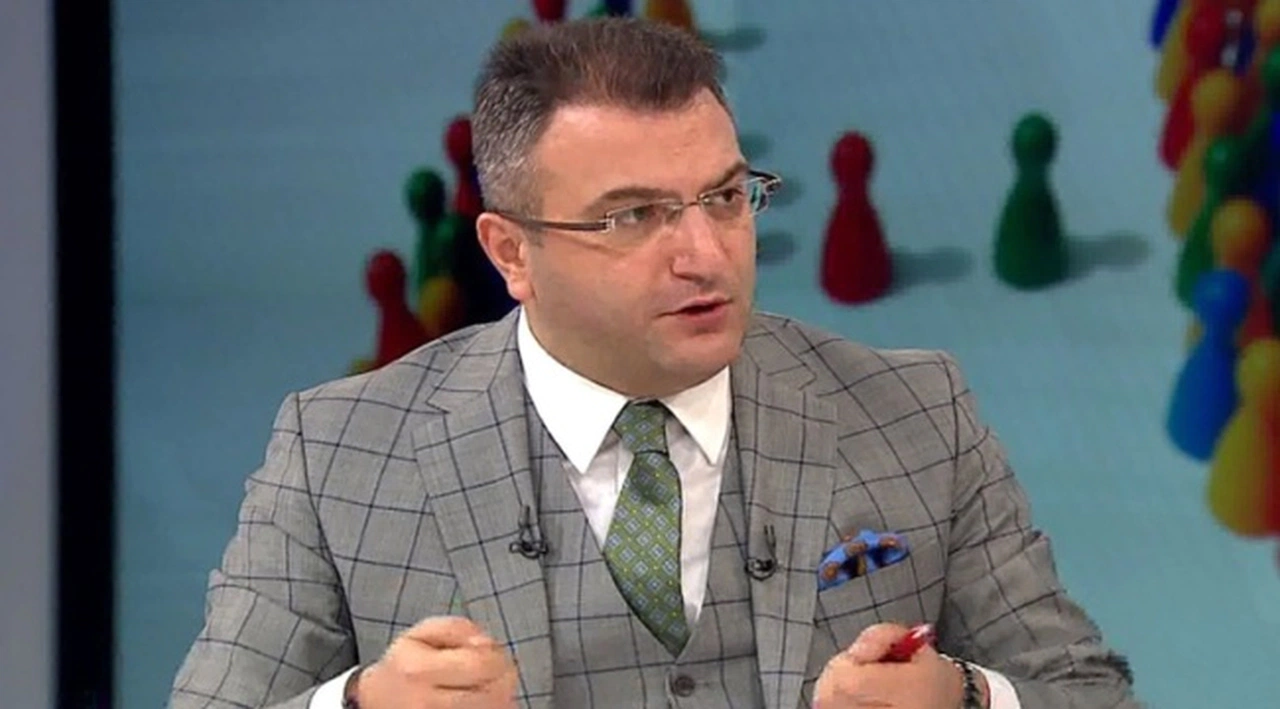 Cem Küçük: Muhalefetin derdi helalleşme değil intikam; seçimler olup bitince hesap soracaklar