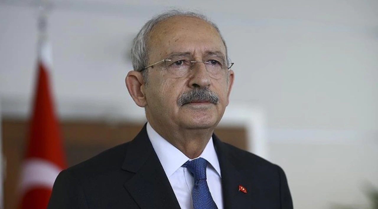Kılıçdaroğlu: Siyasi partiler takım tutar gibi tutulmaz; Türkiye'de bir yol ayrımına geldik