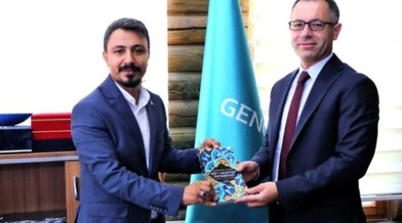 TÜGVA temsilcisi kayyım yönetimindeki belediyede daire başkanı oldu