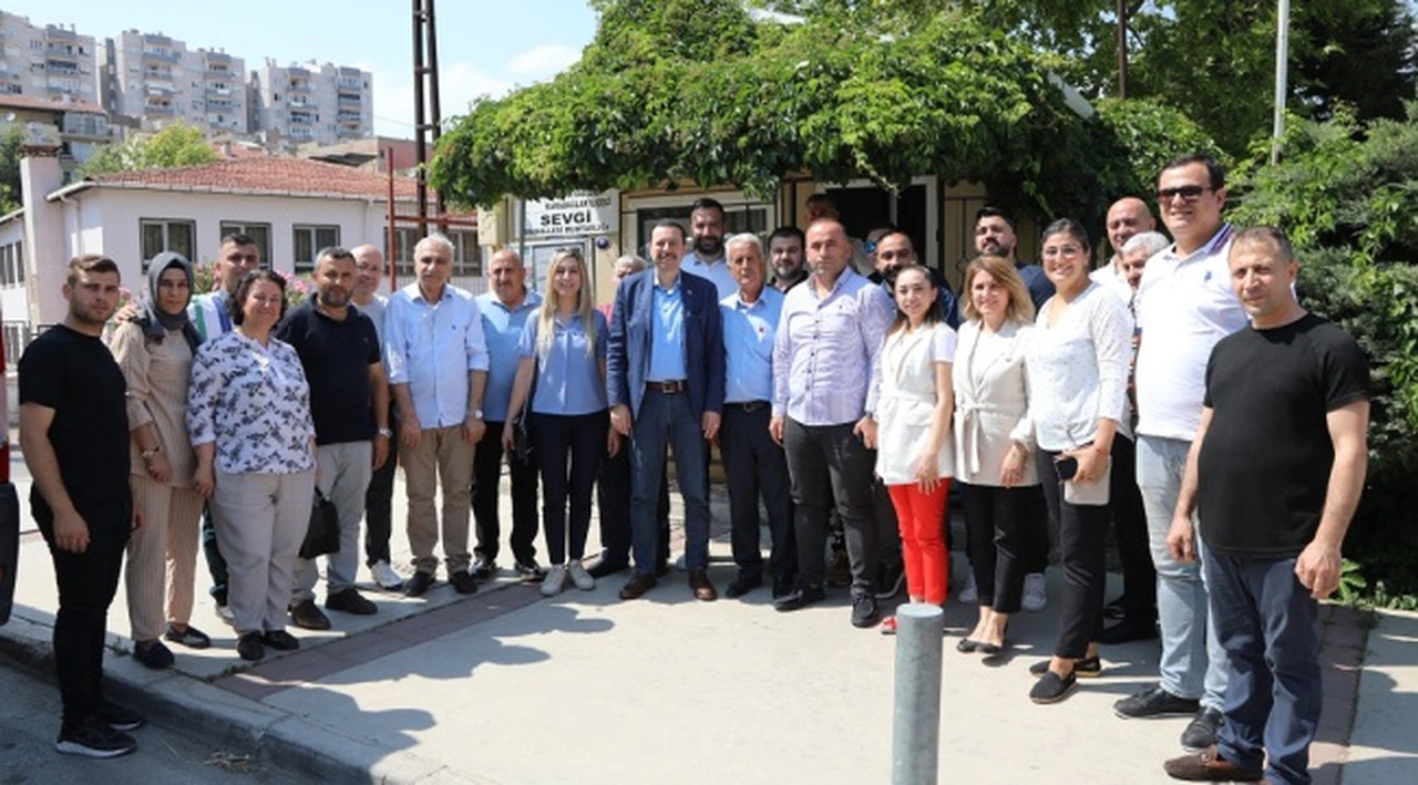 AK Partili Kaya'dan Kılıçdaroğlu'nun İzmir programına eleştiri:Üç gündür kendileri çaldılar kendileri oynadılar