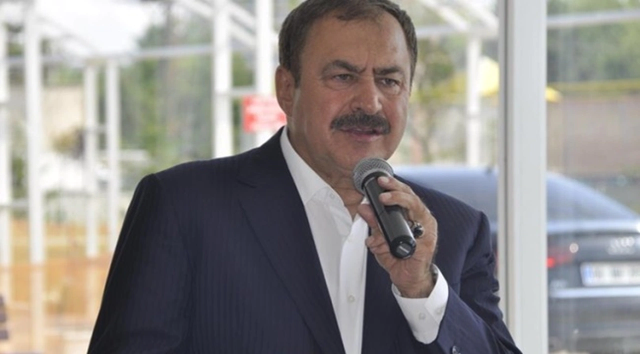 AK Partili Veysel Eroğlu: 'Eskiden akaryakıt kuyrukları vardı ve uzaydan bile görülebiliyordu'