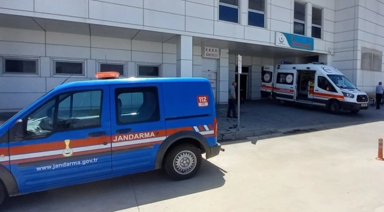 Aksaray'da polis, kayınvalidesini silahla bacağından yaraladı