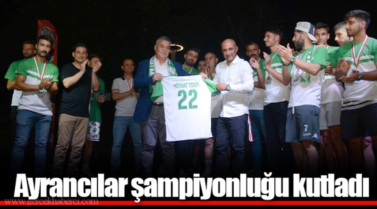 Ayrancılar şampiyonluğu kutladı